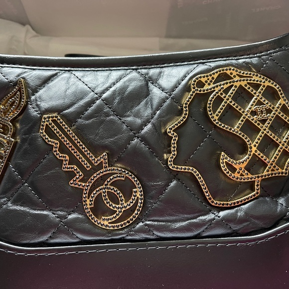 Limited Edition-Authentic NWT Chanel black Embellished small Gabrielle bag - Picture 4 of 12